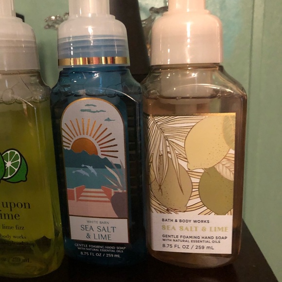 NWT Bath & Body Works 6 Pc Foaming Hand Soap - Picture 2 of 8